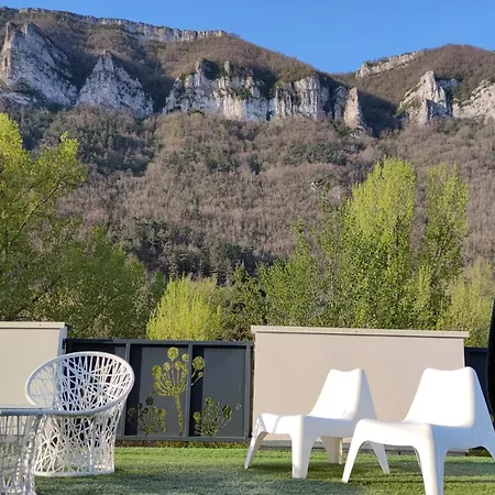 Dandelion Gorges Du Tarn Piscine Jacuzzi Riviere Vue Exceptionnelle Nature Design Semesterbostad *