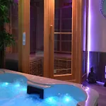 Dandelion Gorges Du Tarn Piscine Jacuzzi Riviere Vue Exceptionnelle Nature Design