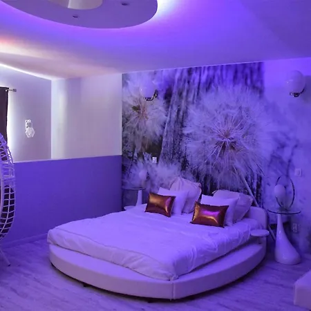 Dandelion Gorges Du Tarn Piscine Jacuzzi Riviere Vue Exceptionnelle Nature Design Мостюежуль