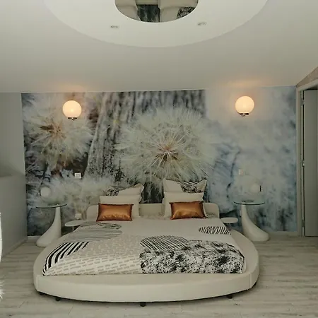 Dandelion Gorges Du Tarn Piscine Jacuzzi Riviere Vue Exceptionnelle Nature Design *